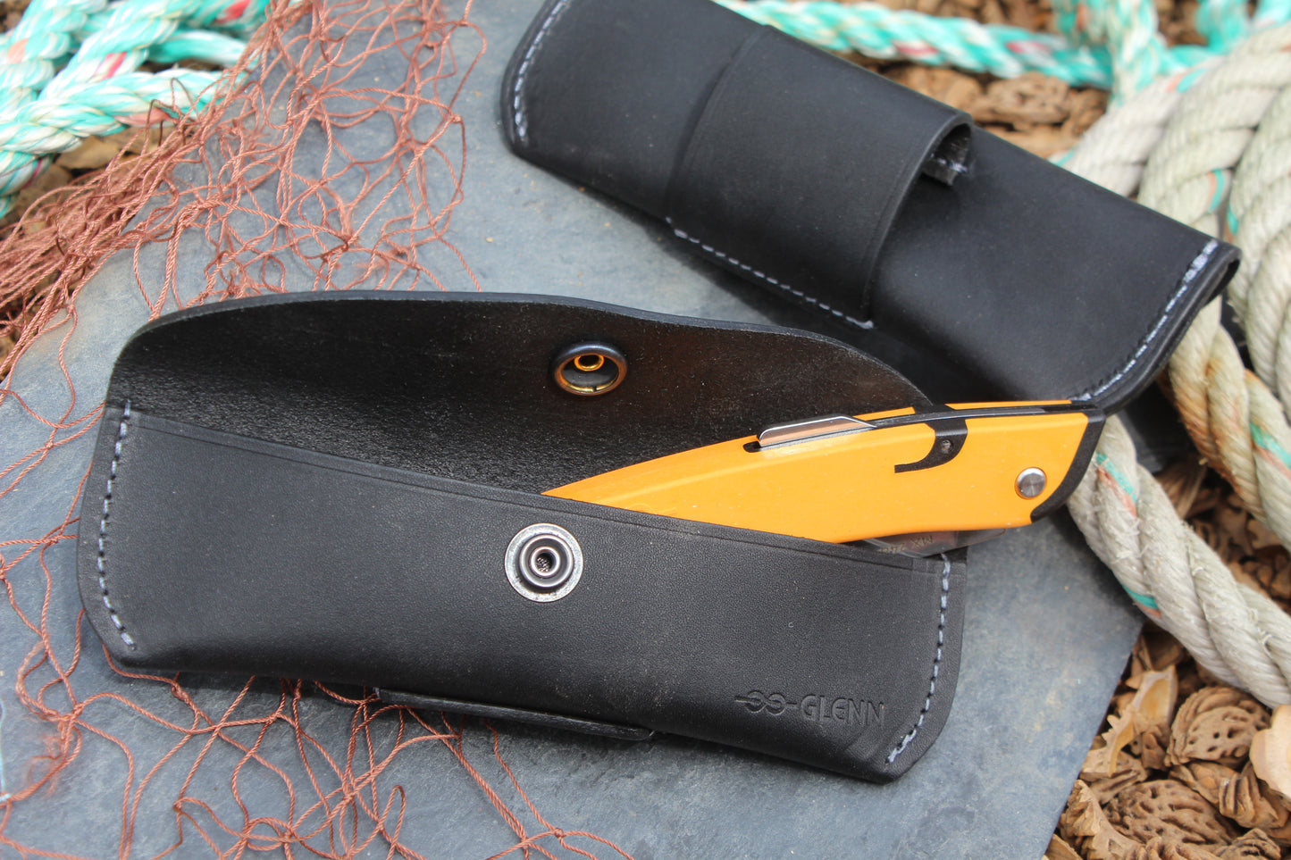 The Glenn leather case
